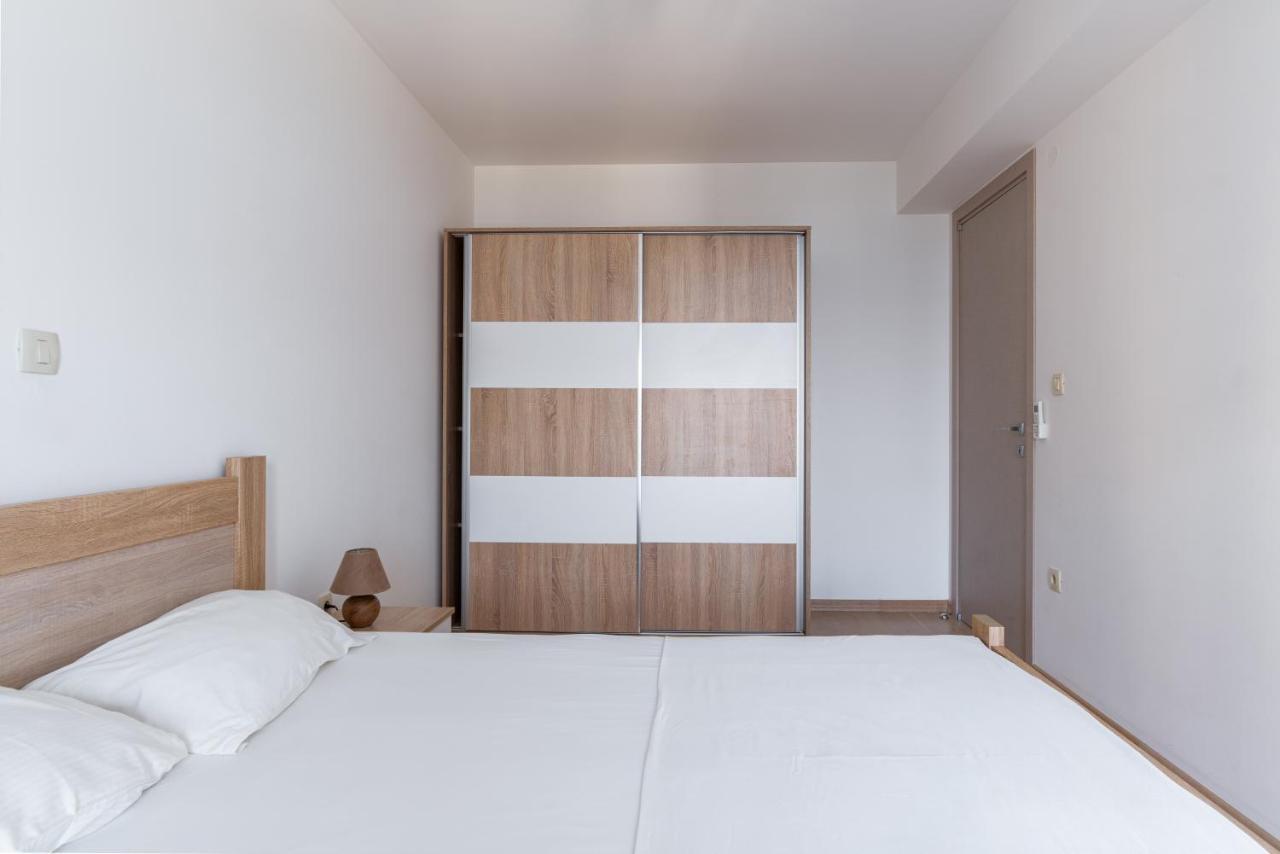 Fontana Mediteran Properties Budva Luaran gambar