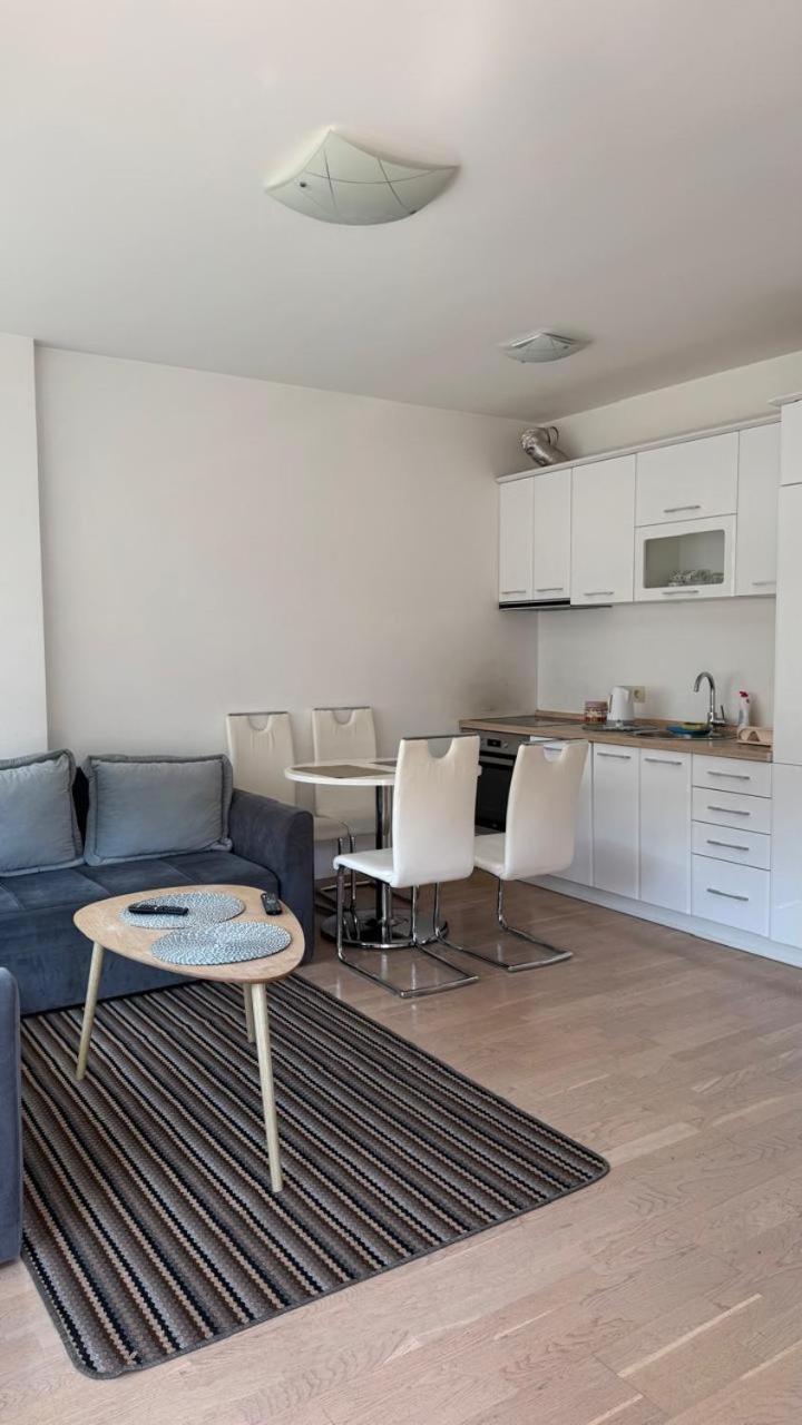 Fontana Mediteran Properties Budva Luaran gambar