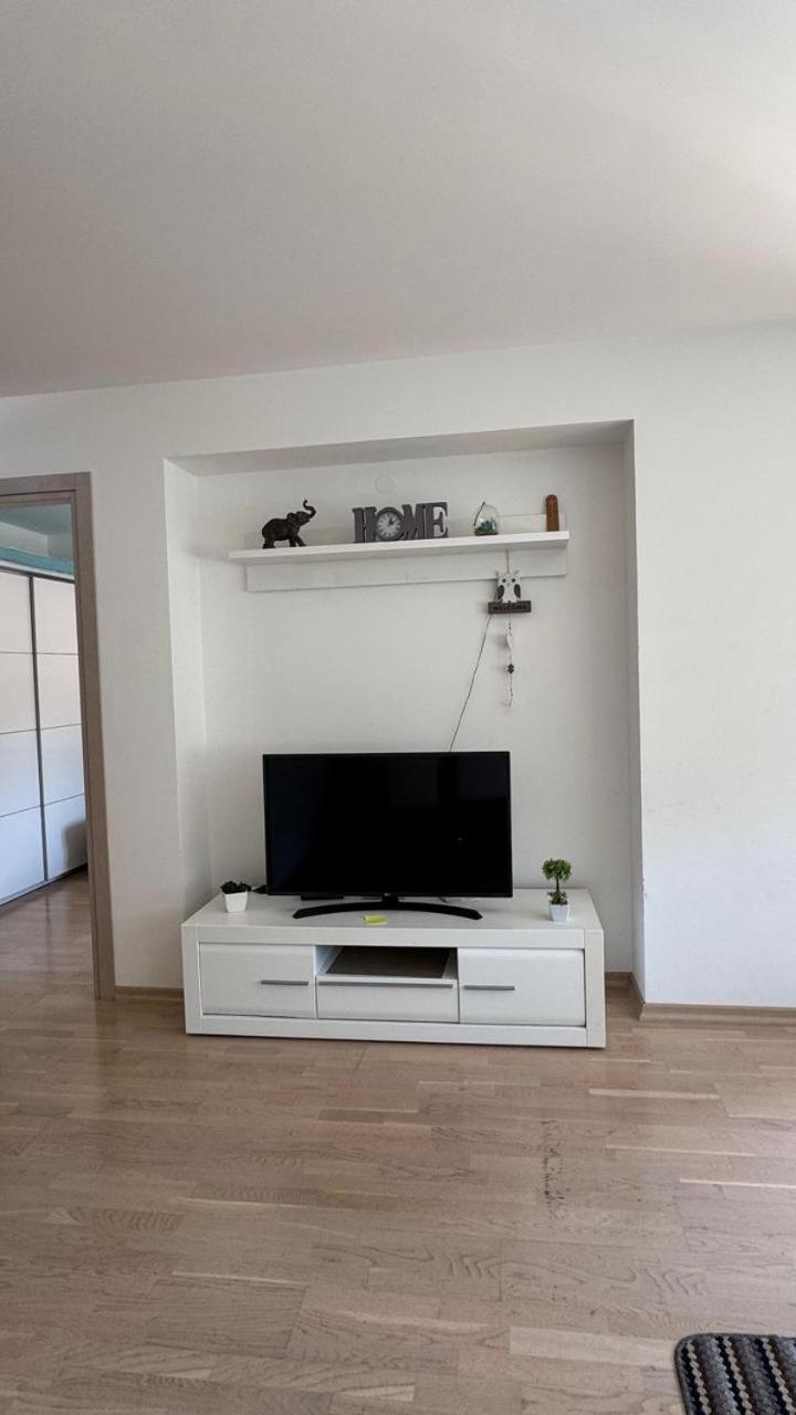 Fontana Mediteran Properties Budva Luaran gambar