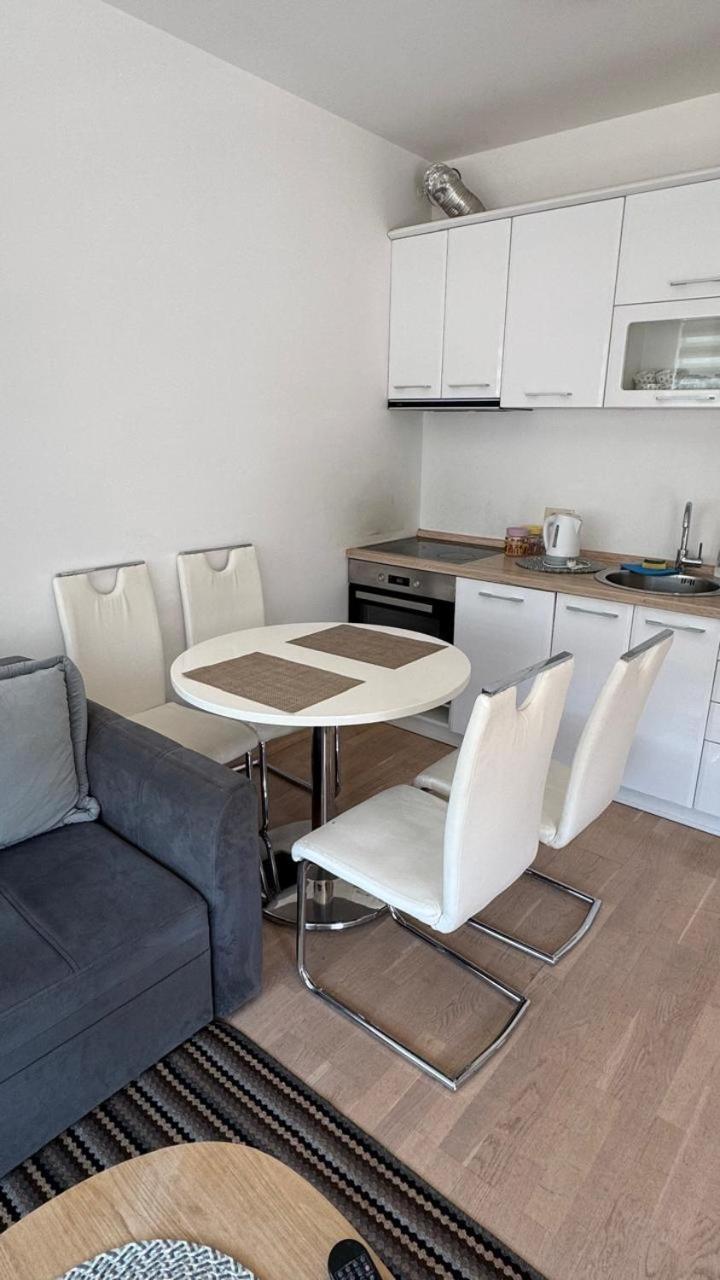 Fontana Mediteran Properties Budva Luaran gambar